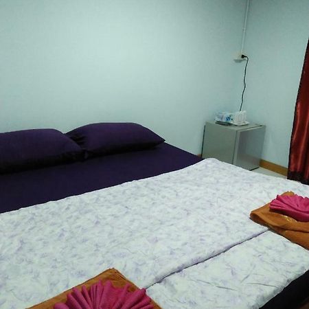 Wattana Home Thong Pha Phum Exterior photo